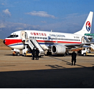 昆明长水空运代理航空快运业稳步发展的原因是什么？